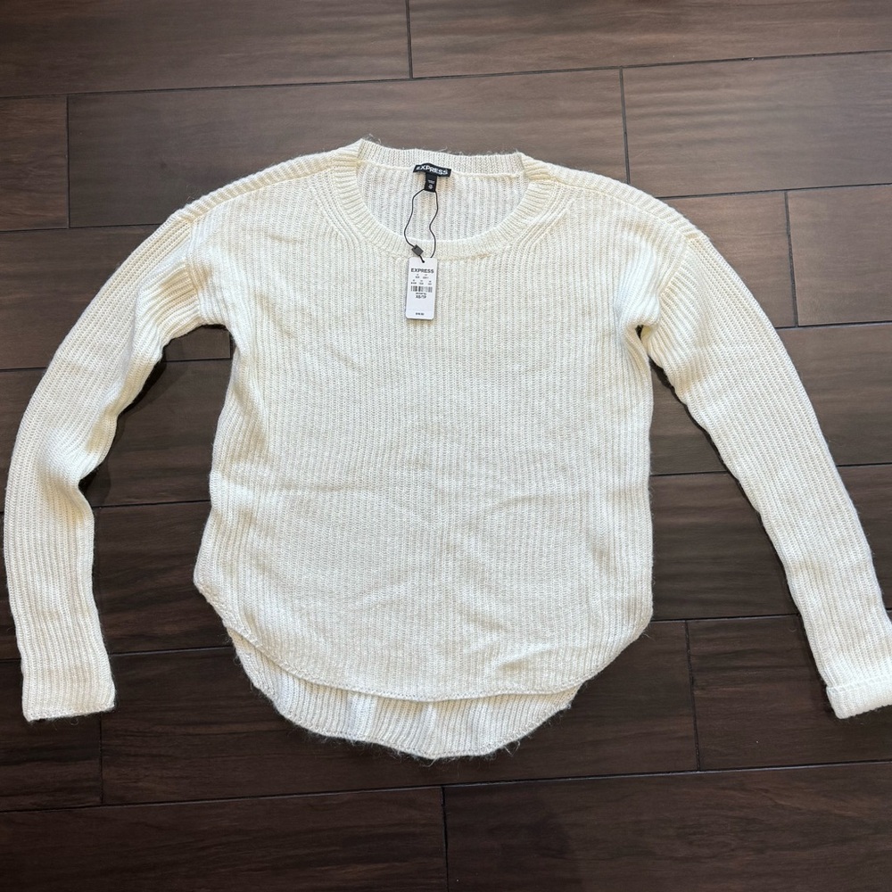 EXPRESS Cream Sweater Size XS - NWT